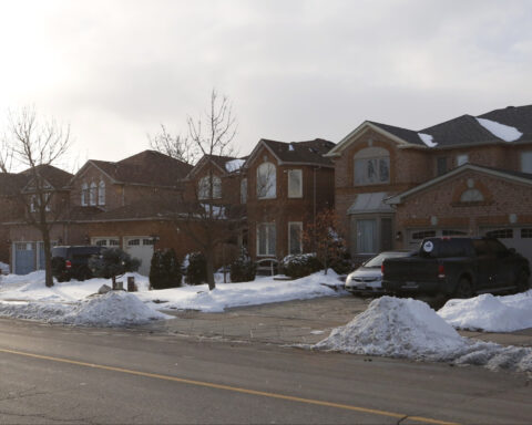 Photo of a row of single-family houses in Brampton illustrating typical housing in the city.