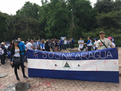 Canadian-Nicaraguans demonstrating in Canada