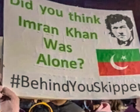Many in diaspora support Imran Khan