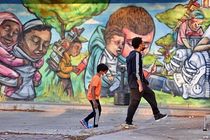 Newcomer kids finding their way in Canada