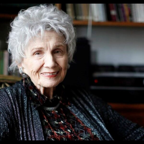 Iconic Canadian author Alice Munro was also beloved by Persian readers